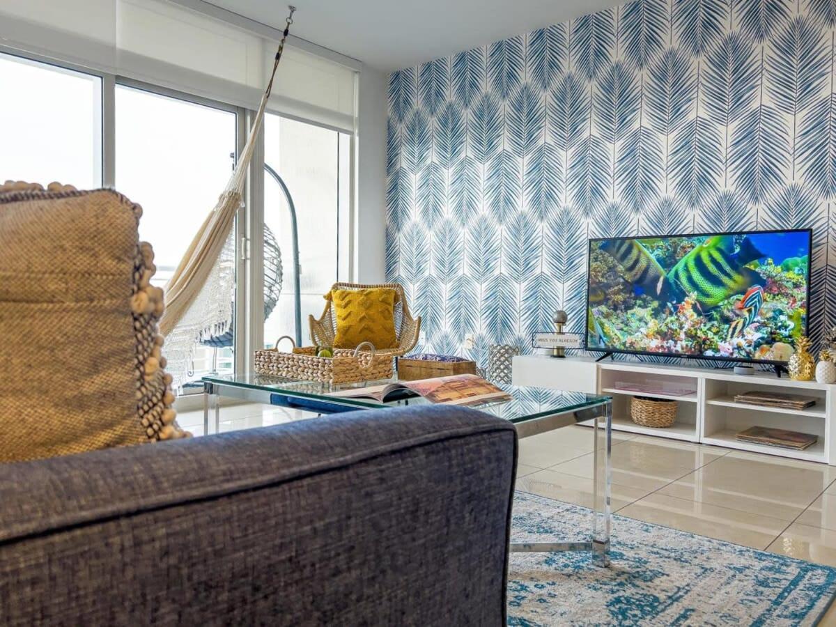 Palm Place Heart Of Miami With Parking Pool And Gym エクステリア 写真