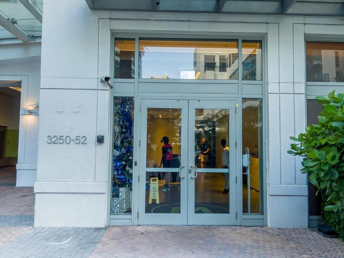 Palm Place Heart Of Miami With Parking Pool And Gym エクステリア 写真